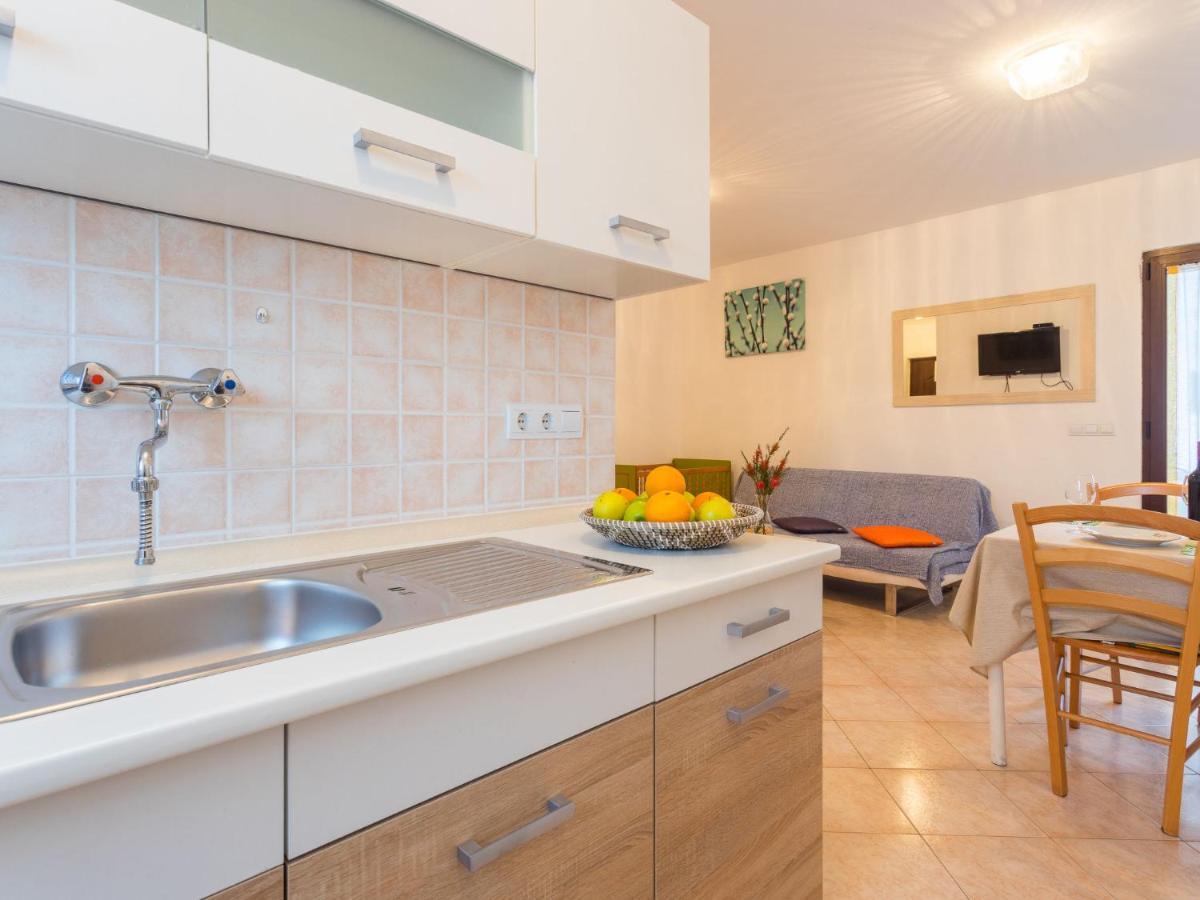 Apartment Tireli - Prc143 By Interhome Poreč Dış mekan fotoğraf